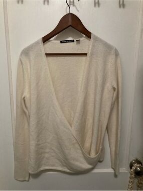 Country Road small cream colored cashmere wrap sweater
